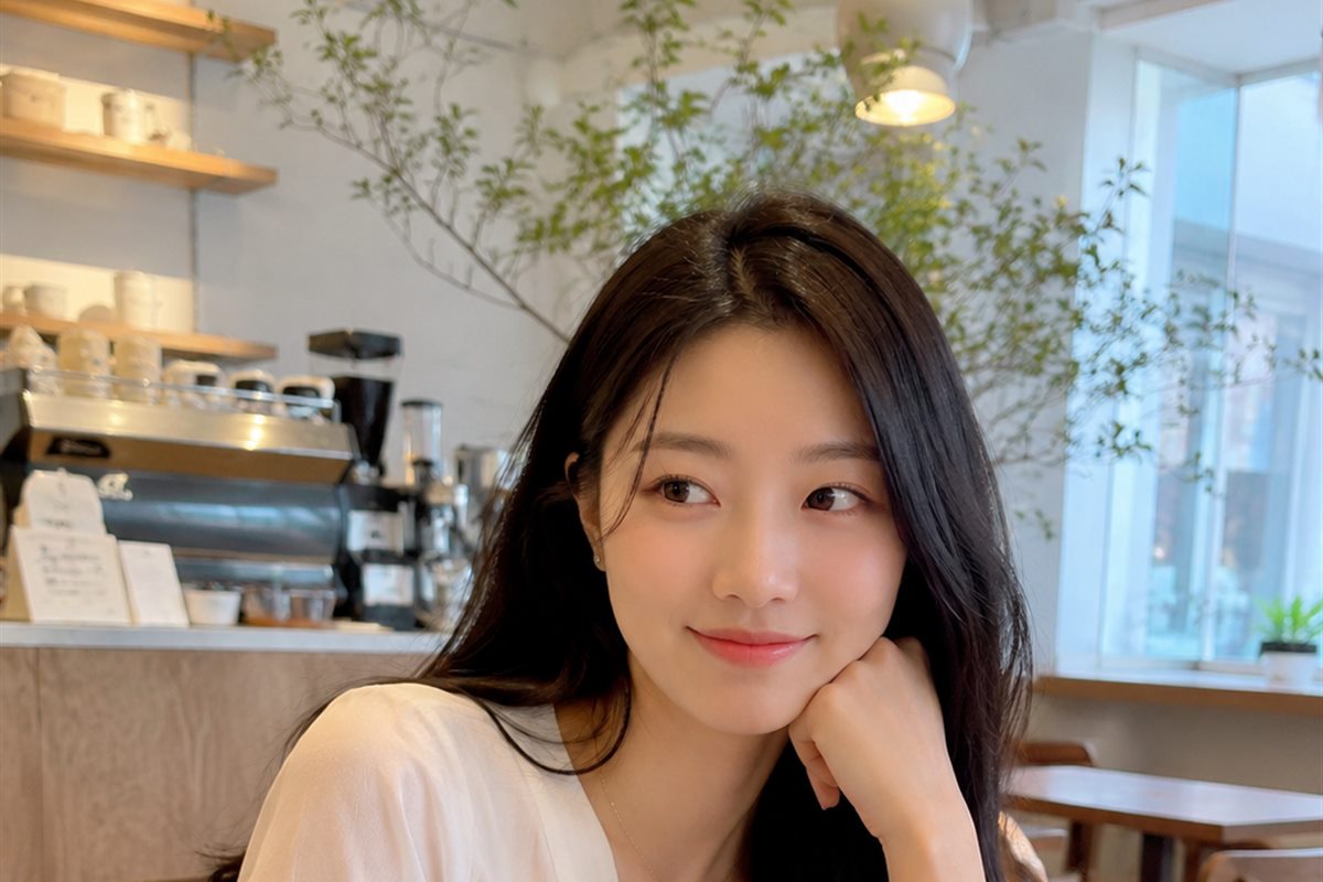 樱花动漫在线观看影视站首页的文章列表如何安排配图